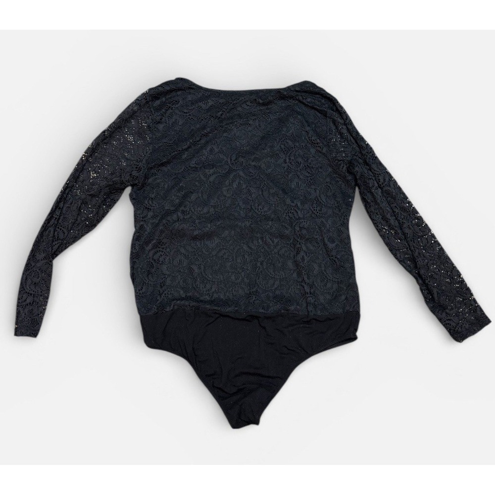 Torrid Plus Size 2X Boho Lace V Neck Stretch Top Bodysuit Black Long Sleeve - Picture 2 of 3